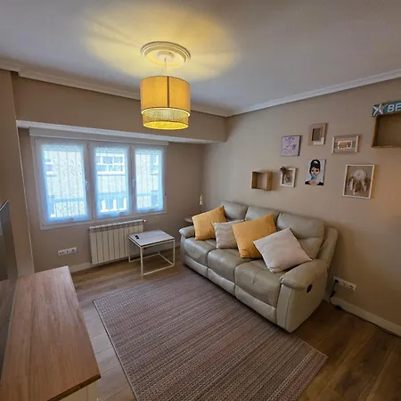 公寓 Astur Playa Ii - Centrally Located And Ideal For 4 People - Vut-6413-as *